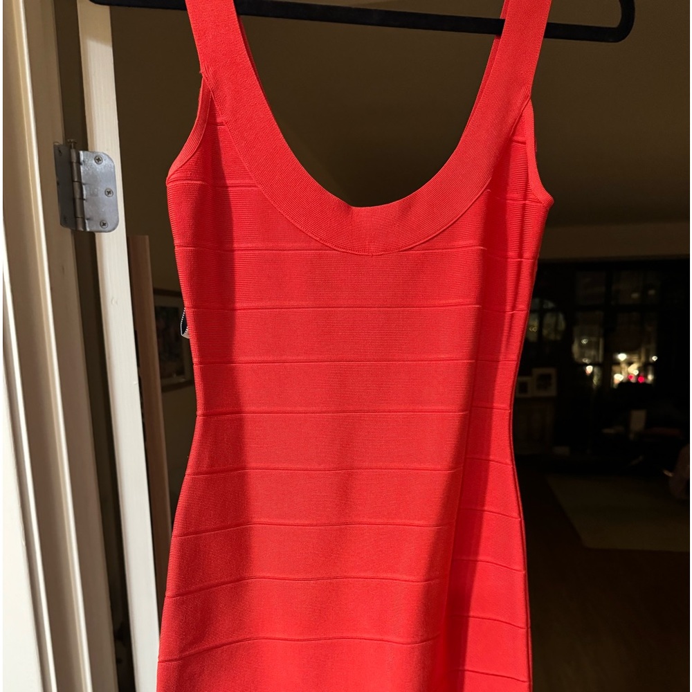 Brand new Herve size medium dress